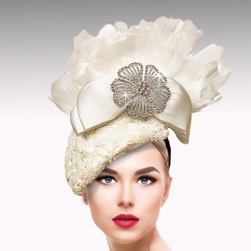 FA3540-Off White Flamingo Feather Fascinator